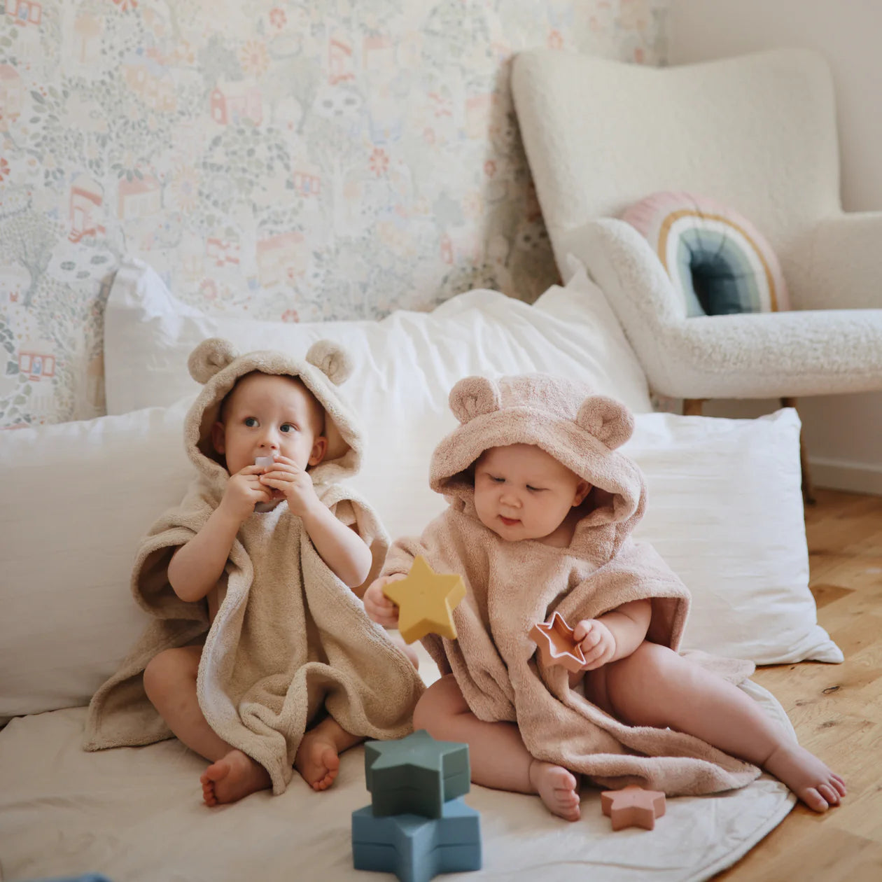 nesting stars toy