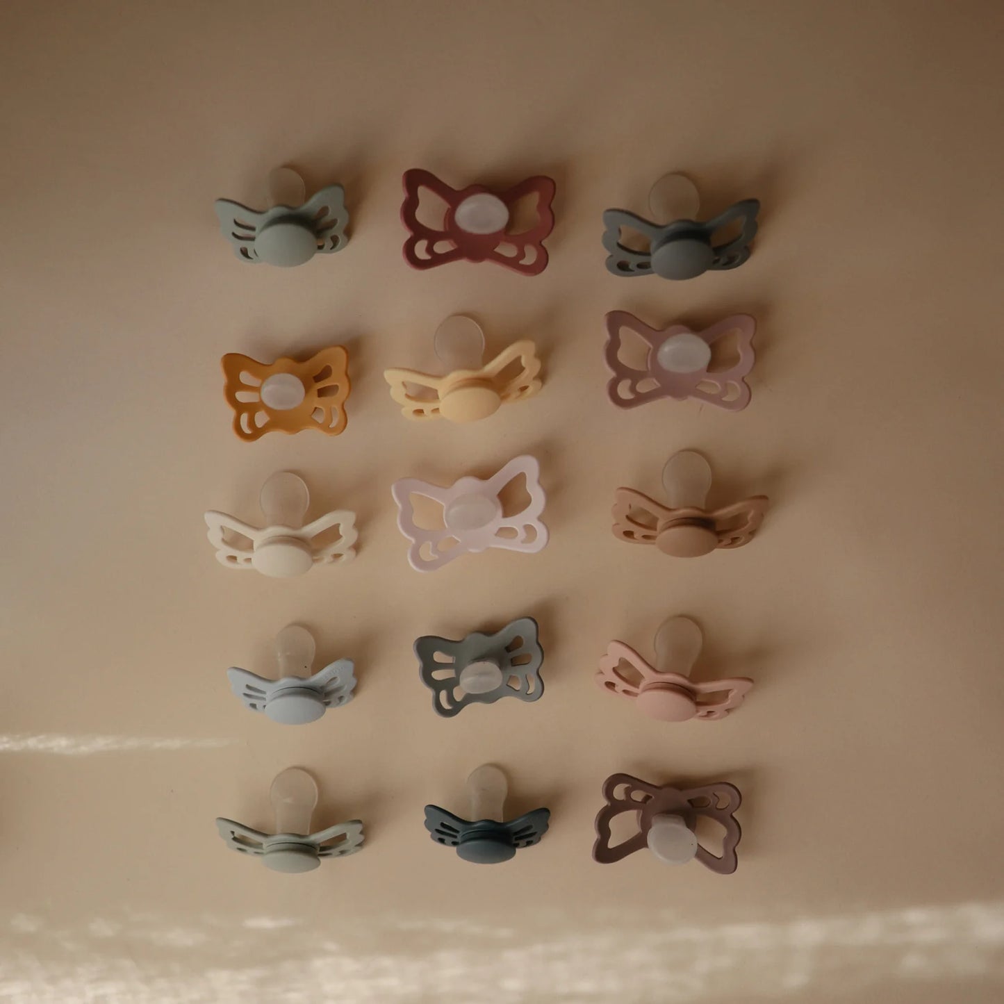 FRIGG butterfly anatomical silicone pacifier |2-pack| 6-18 months
