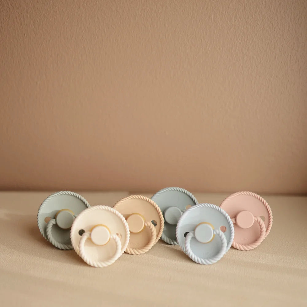 FRIGG natural rubber rope pacifier