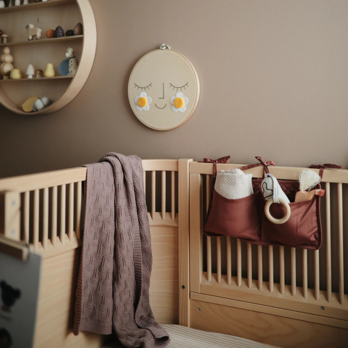 knitted honeycomb blanket