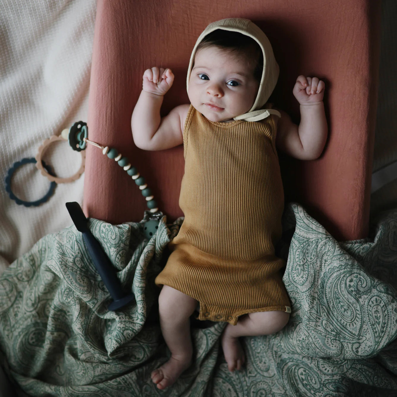 silicone pacifier clip | luna